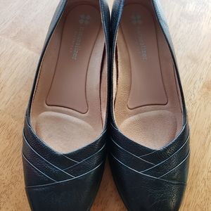 Naturalizer women's shoes